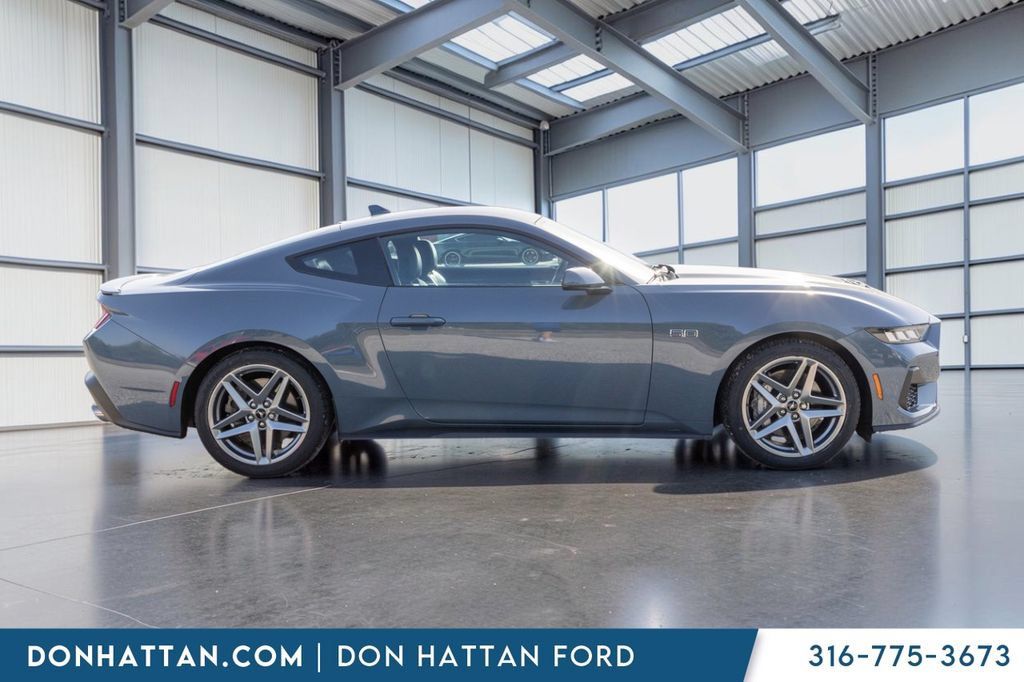 Used 2024 Ford Mustang GT Premium RWD image 22