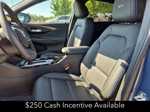 New 2026 Buick Envista Sport Touring w/ Convenience I Package FWD image 21