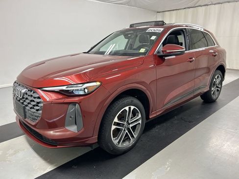 Used 2025 Audi Q5 2.0T Premium Plus w/ Premium Plus image 5