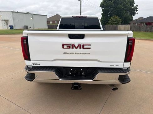 Used 2026 GMC Sierra 3500 SLT w/ SLT Convenience Package AWD/4WD image 4