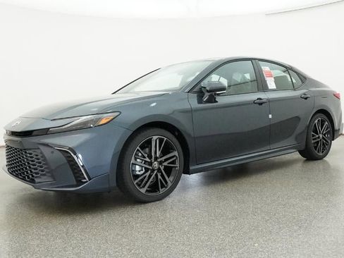 New 2026 Toyota Camry XSE FWD image 17