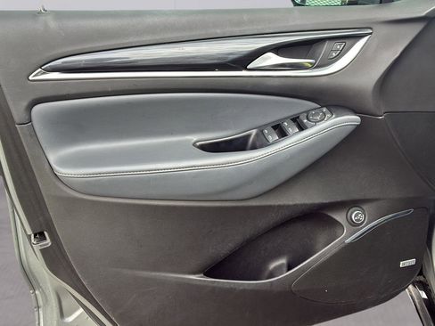 Used 2024 Buick Enclave Essence w/ Experience Buick Package FWD image 14