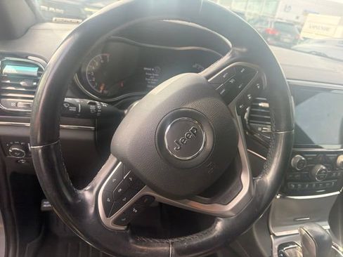 Used 2021 Jeep Grand Cherokee High Altitude AWD/4WD image 9
