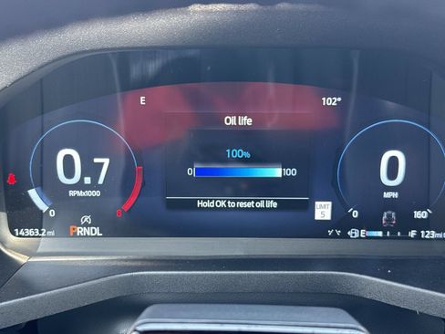 Used 2025 Ford Explorer Platinum RWD image 10