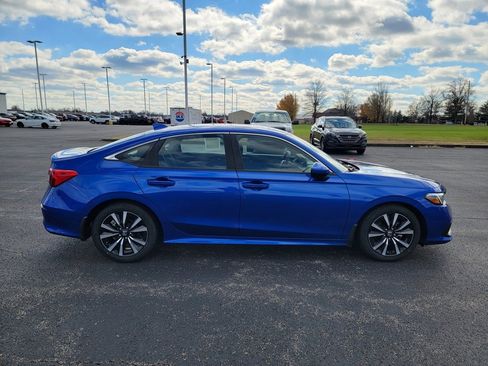 Certified 2023 Honda Civic EX image 6