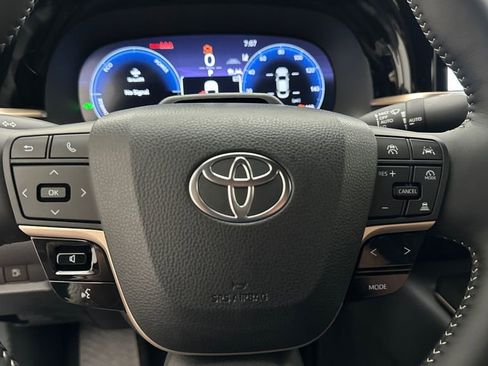 New 2026 Toyota Crown Limited w/ Advanced Technology Package image 14