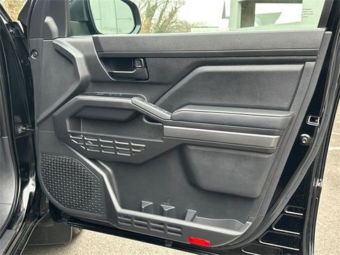 Certified 2025 Toyota Tacoma SR5 image 11