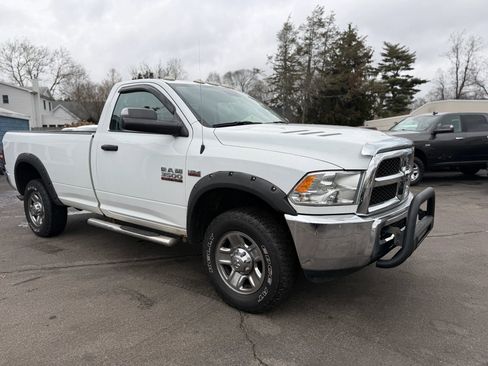 Used 2017 RAM 3500 Tradesman w/ Chrome Appearance Group image 10