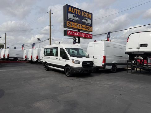 Used 2020 Ford Transit 350 XL image 29