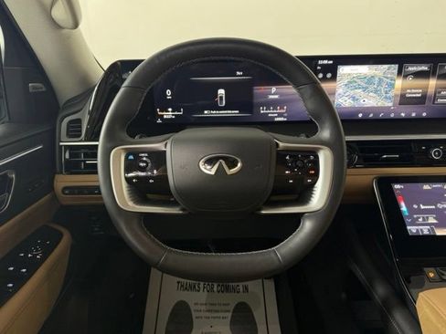 Used 2025 INFINITI QX80 Luxe RWD image 33