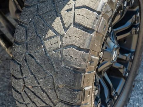 Used 2018 RAM 2500 Laramie w/ Sport Appearance Group image 16