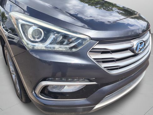 Used 2017 Hyundai Santa Fe Sport 2.0T FWD image 32