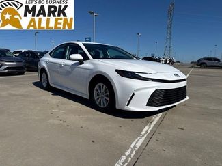 Used 2025 Toyota Camry LE FWD video 1