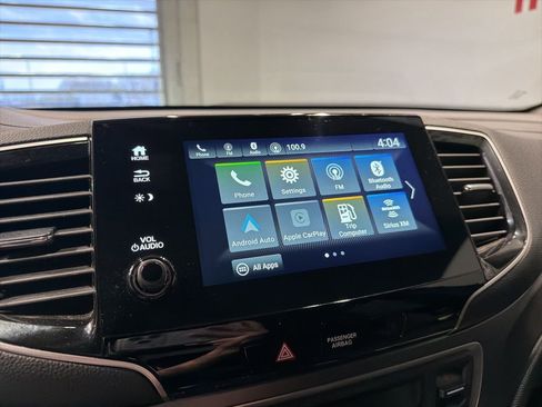 Used 2022 Honda Pilot Sport image 17