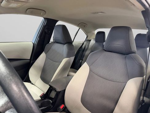 Used 2022 Toyota Corolla LE image 36