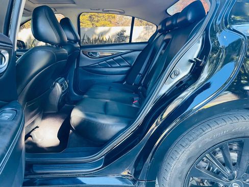 Used 2018 INFINITI Q50 Luxe image 10