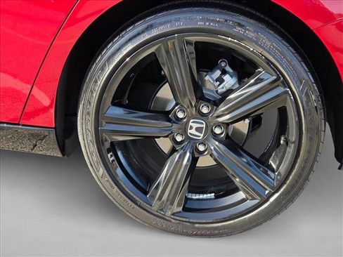 Used 2024 Honda Accord Sport image 22