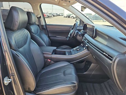 Used 2023 Hyundai Palisade Limited FWD image 18