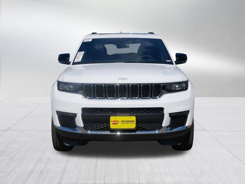 New 2025 Jeep Grand Cherokee L Limited w/ Trailer Tow Package image 2