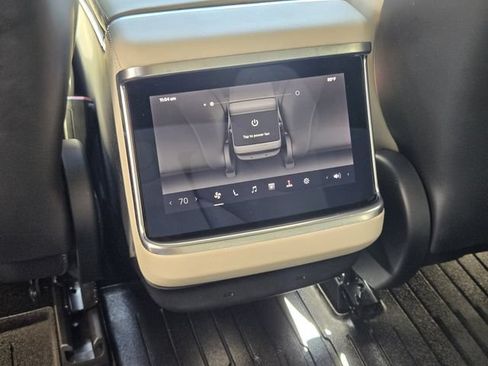 Used 2022 Tesla Model S AWD/4WD image 14