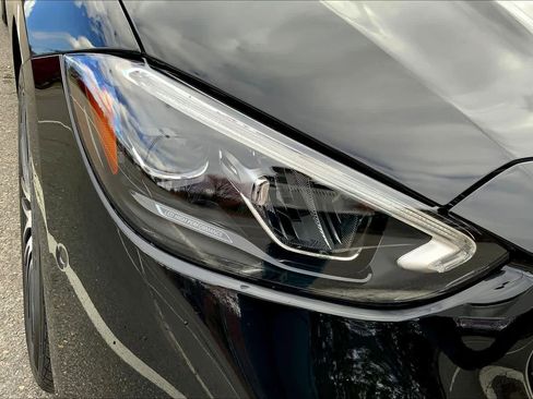 New 2026 Mercedes-Benz C 300 4MATIC Sedan image 17