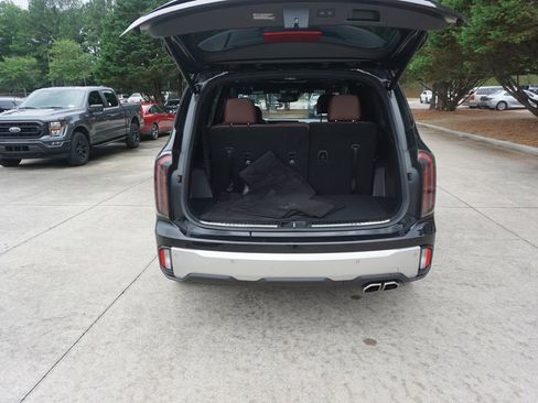 Used 2024 Kia Telluride SX AWD/4WD image 17