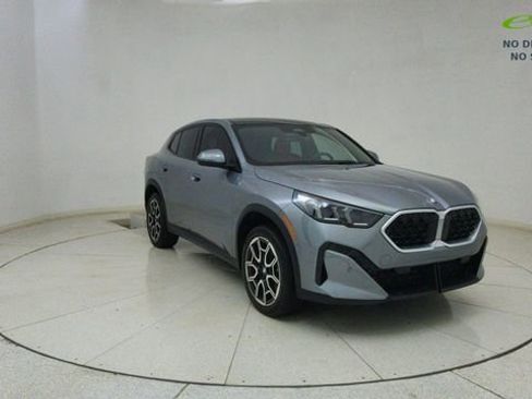 Used 2025 BMW X2 xDrive28i AWD/4WD image 64
