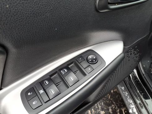 Used 2018 Dodge Journey SE w/ Connectivity Group image 7