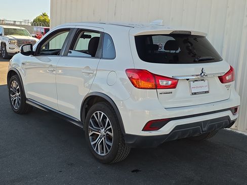 Used 2019 Mitsubishi Outlander Sport SE image 5