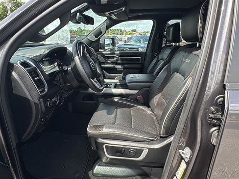 Used 2020 RAM 1500 Laramie AWD/4WD image 14