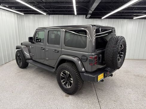 Used 2021 Jeep Wrangler Unlimited Sahara AWD/4WD image 4