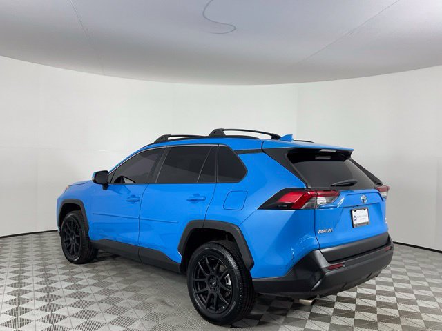Used 2019 Toyota RAV4 LE AWD/4WD image 7