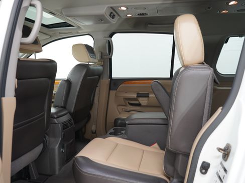Used 2014 Nissan Armada Platinum w/ Platinum Reserve Package AWD/4WD image 15