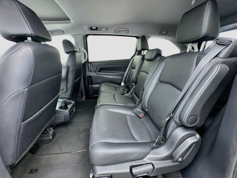 Used 2024 Honda Odyssey EX-L image 16