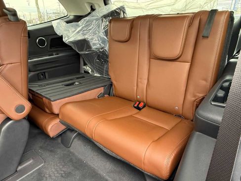 New 2026 Subaru Ascent Touring AWD/4WD image 12