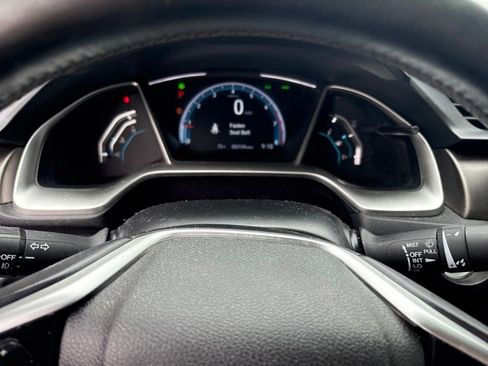 Used 2019 Honda Civic EX image 10