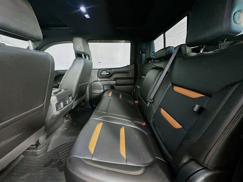 Used 2020 GMC Sierra 1500 AT4 w/ Off-Road Performance Package AWD/4WD image 24
