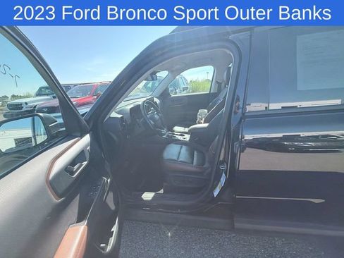 Used 2023 Ford Bronco Sport Outer Banks AWD/4WD image 2