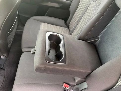 Used 2021 Kia Sorento LX FWD image 32