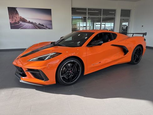 Used 2022 Chevrolet Corvette Stingray Preferred Cpe w/ Z51 Performance Package image 4