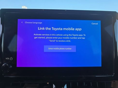 Used 2024 Toyota Corolla LE image 22