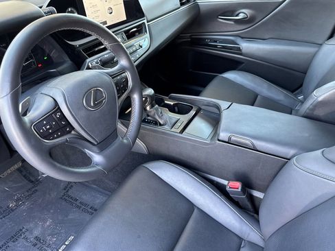 Certified 2024 Lexus ES 350 w/ Premium Package FWD image 11
