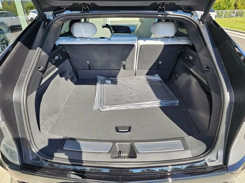 New 2026 Cadillac Lyriq Sport AWD/4WD image 13