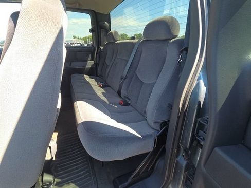 Used 2006 GMC Sierra 1500 SLE w/ Sierra Special Edition RWD image 13