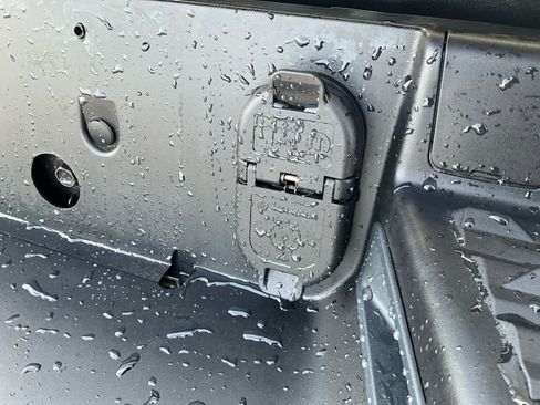 Used 2024 RAM 1500 Big Horn image 21