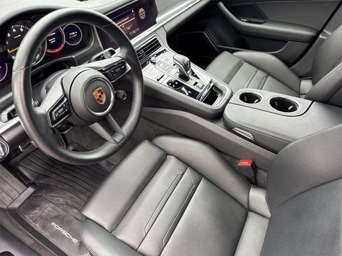 Used 2023 Porsche Panamera 4 image 4