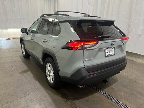 Certified 2021 Toyota RAV4 XLE AWD/4WD image 6