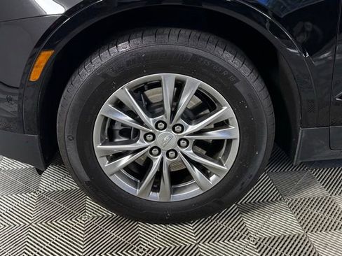 Certified 2023 Cadillac XT5 Premium Luxury w/ Technology Package FWD image 10