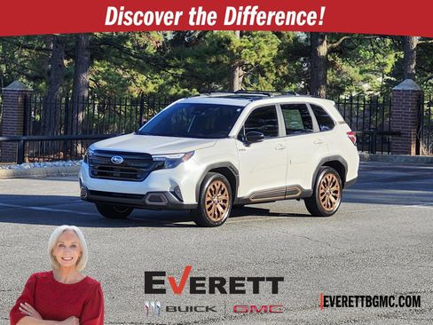 Used 2025 Subaru Forester Sport image 1