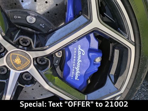 Used 2020 Lamborghini Huracan EVO AWD/4WD image 14